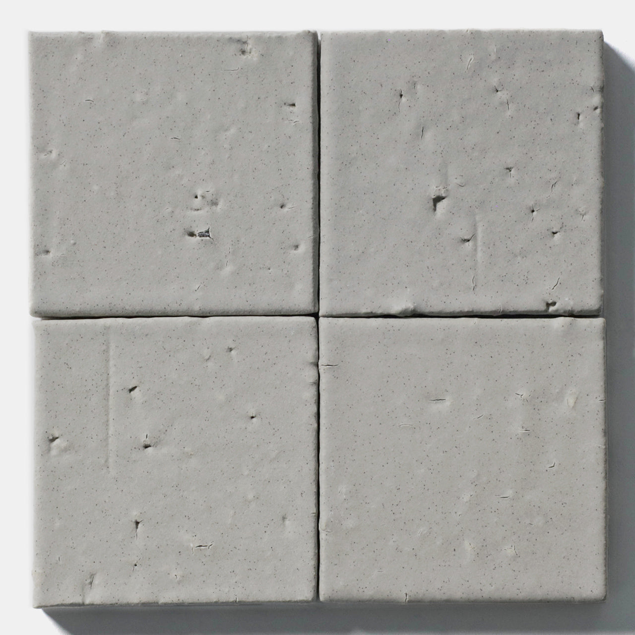 082