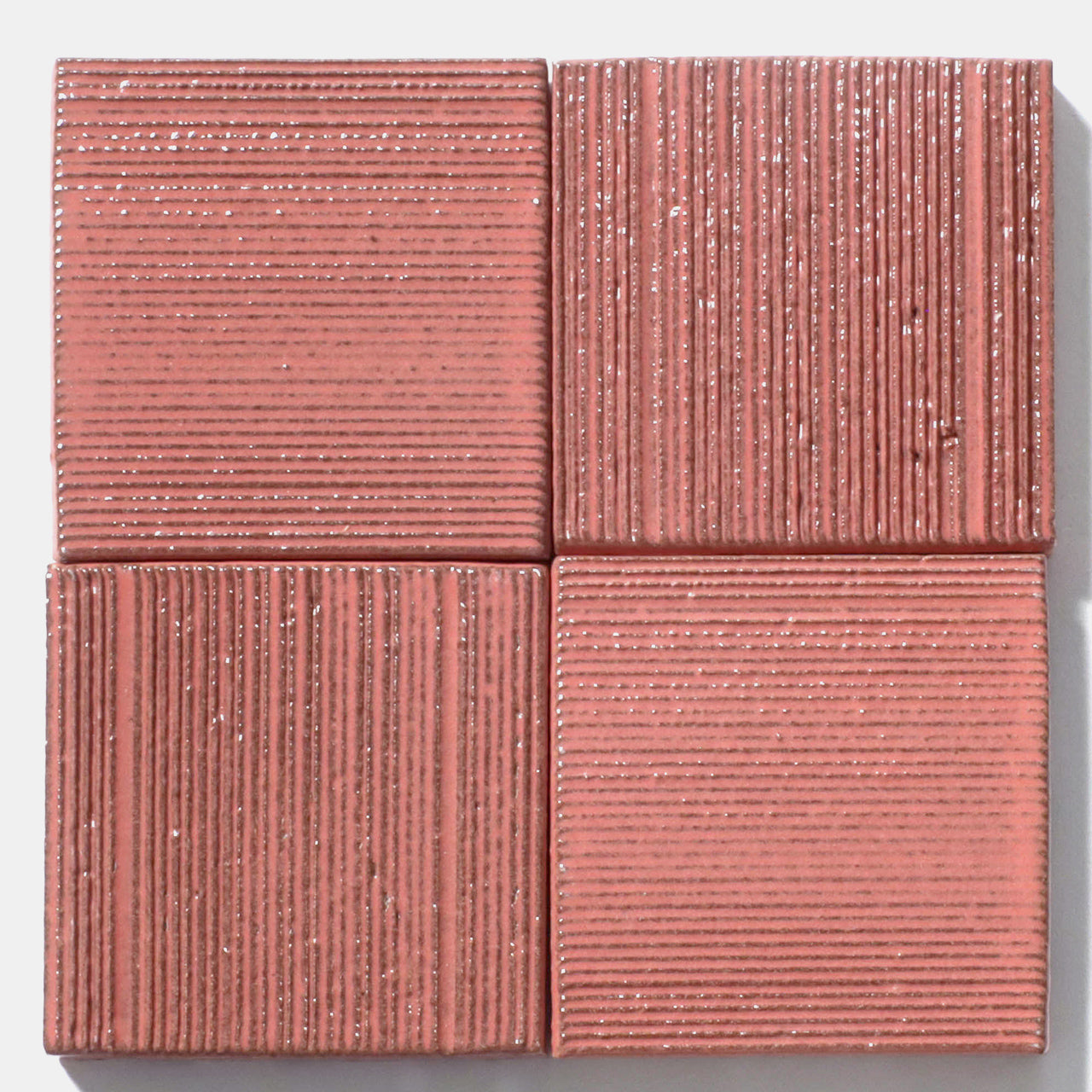 052