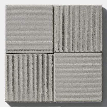 082