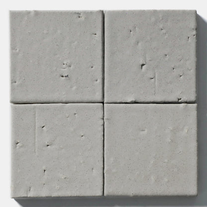 082