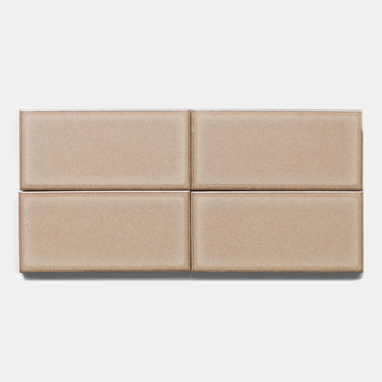 1022