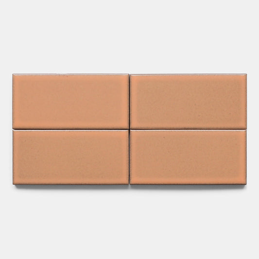 1033