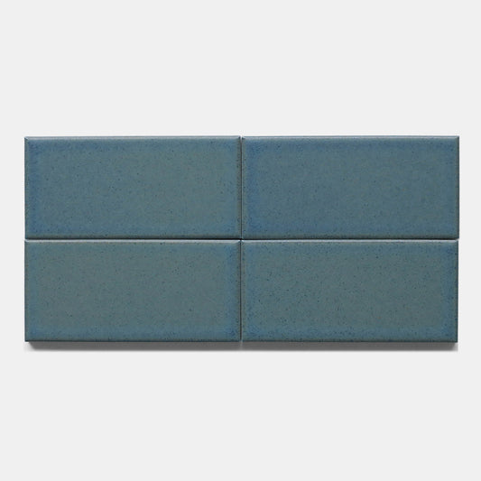 1075